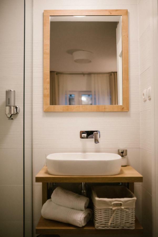 2I Rooms Ðakovo Extérieur photo
