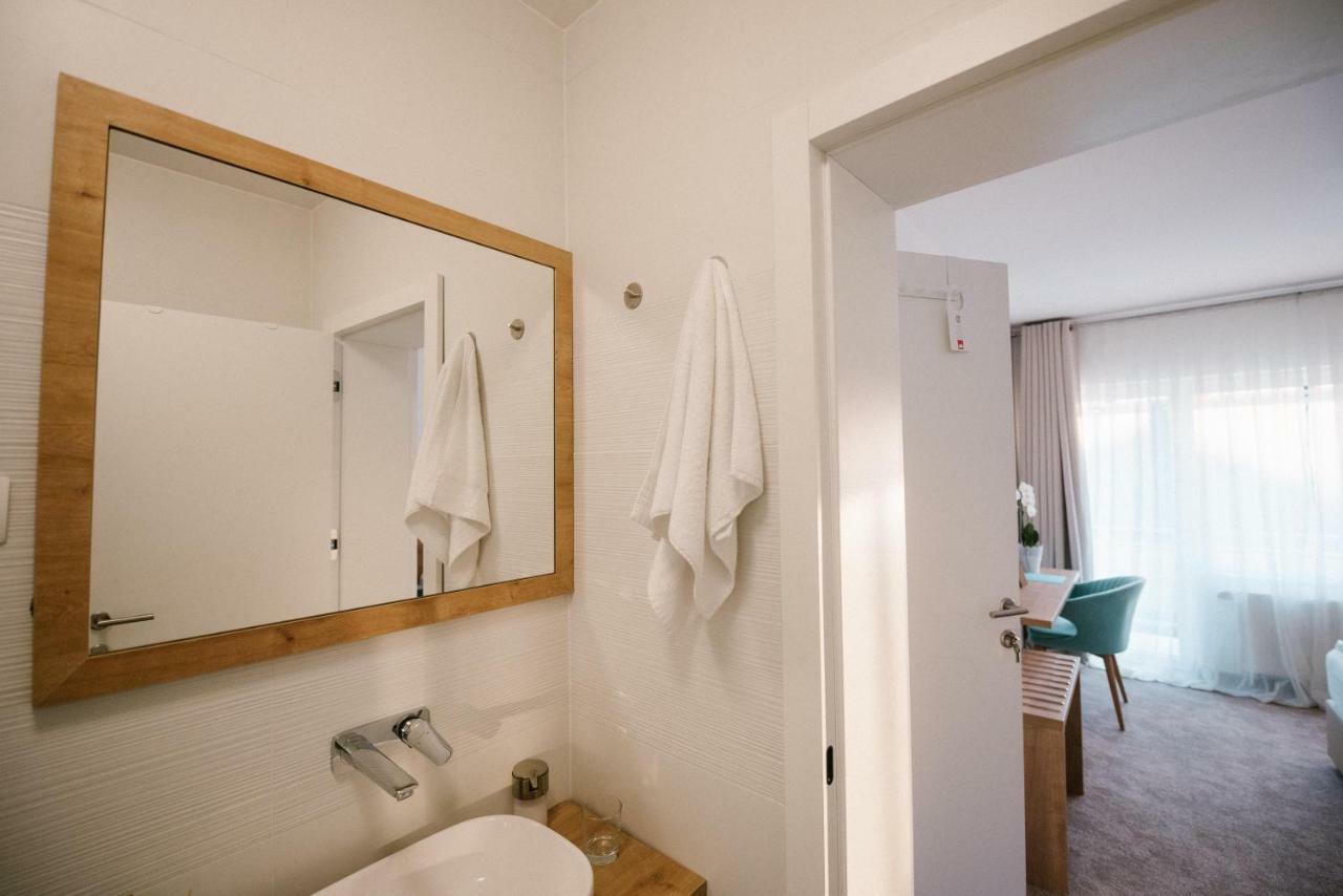 2I Rooms Ðakovo Extérieur photo