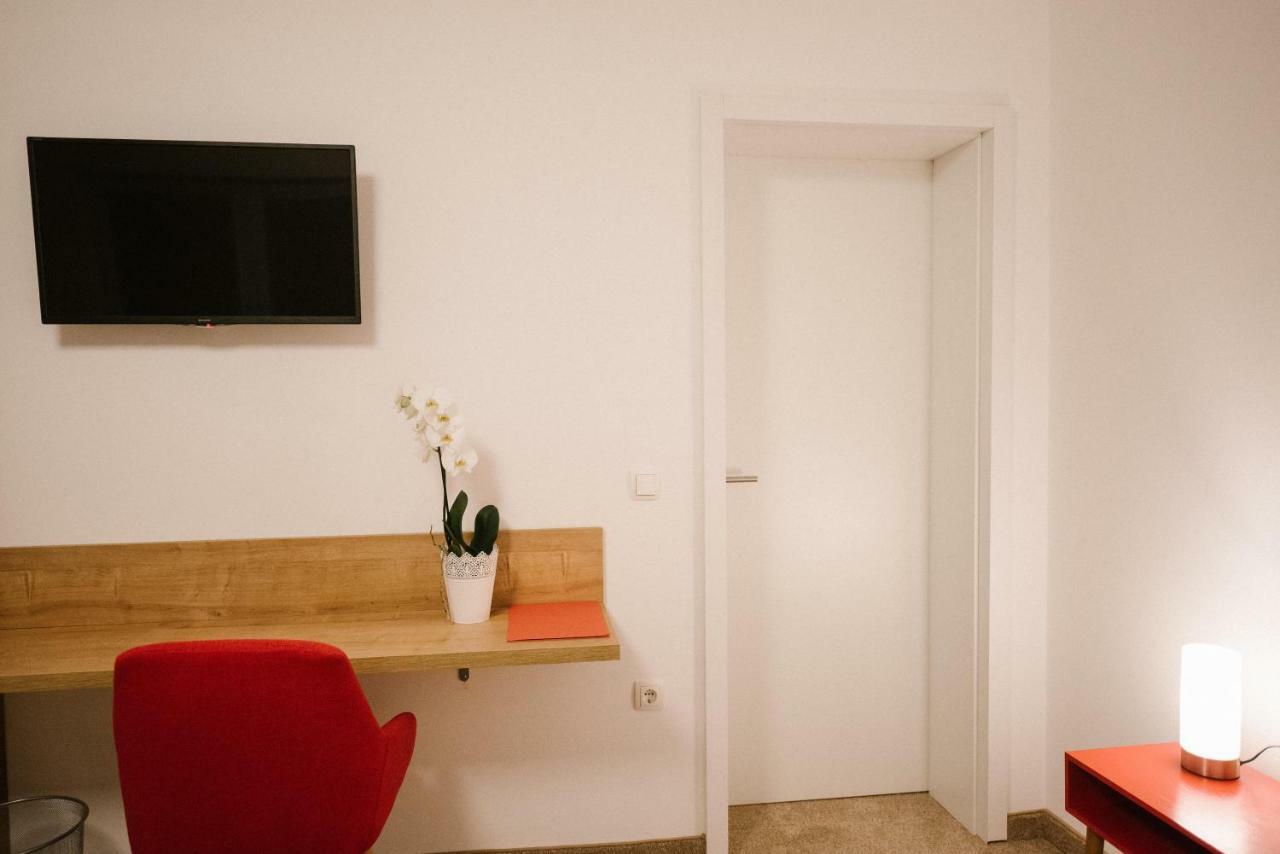 2I Rooms Ðakovo Extérieur photo